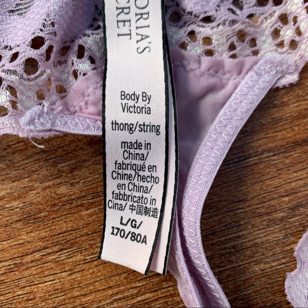 Victoria’s Secret Bra - Picture 4 of 5